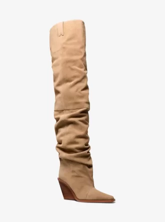 bota acima do joelho de camura noemie 1 330x444 - Bota acima do joelho de camur&ccedil;a Noemie